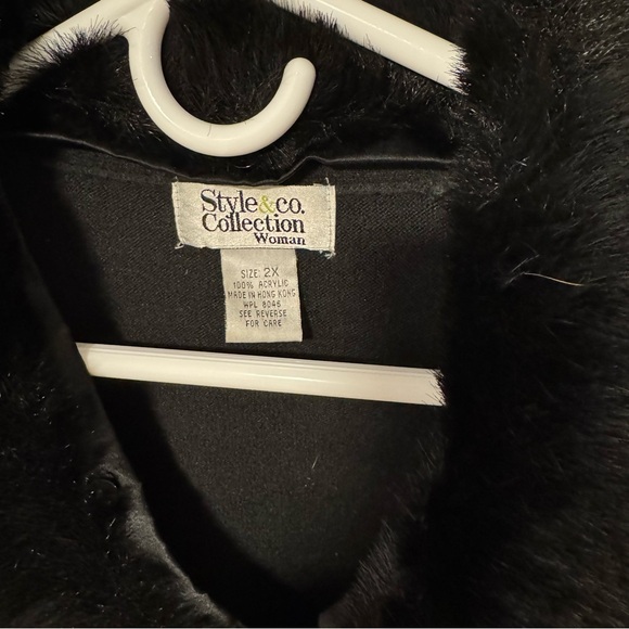 Style & Co. Black Cardigan with Faux Fur Collar - Picture 3 of 6